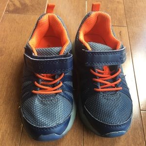 Carters Boys Blue Light Up Sneakers Size 9